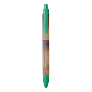 een onscherp boek zwarte inkt pen