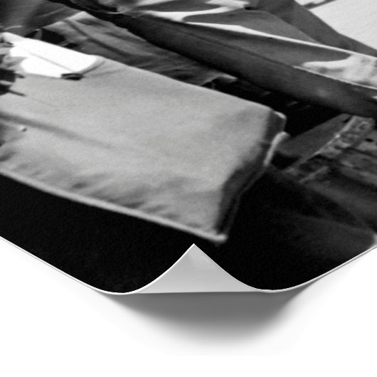 Een ontspannen dag op Coney Island 1903 Poster (Hoek)