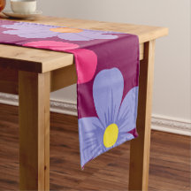 Een ontwerp met bloemen in meerdere kleuren