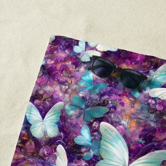 Een ontwerp uit de multifunctionele vlinderreeks 7 strandlaken (In situ)