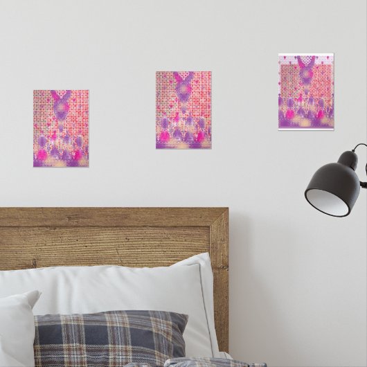 Een ontwerp van een paarse achtergrond met stippen muurkunst sets (Slaapkamer)