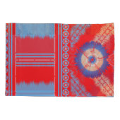 Een ontwerp van een rood en blauw patroon kussensloop (Achterkant)