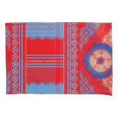 Een ontwerp van een rood en blauw patroon kussensloop (Voorkant)