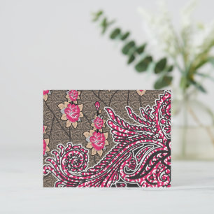 Een ontwerp van een roze en bruin paisley patroon briefkaart