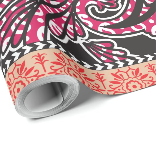 Een ontwerp van een roze en bruin paisley patroon cadeaupapier (Rol Hoek)