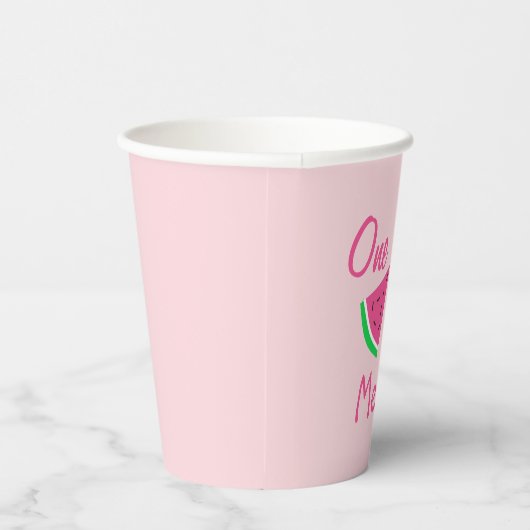 Eén op een meloen op de eerste verjaardag papieren bekers (Rechts)