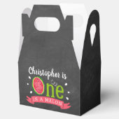 Eén op een Melon Chalkboard op de eerste verjaarda Bedankdoosjes (Geopend)