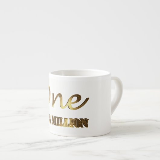 Eén op een miljoen Elegant Gold Brown Typografie Espresso Kop (Voorkant rechts)