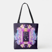 Een open venster met slangen tegen een achtergron tote bag (Achterkant)