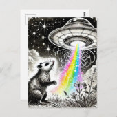Een opossum en een ufo briefkaart (Voorkant / Achterkant)