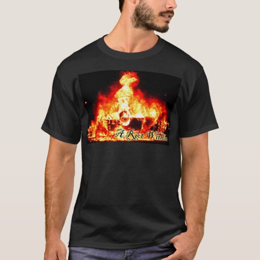 Een oproer binnen - "Burning Car" T-shirt (2008) (Voorkant)
