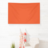 Een oranje achtergrond met een spandoek (Insitu)