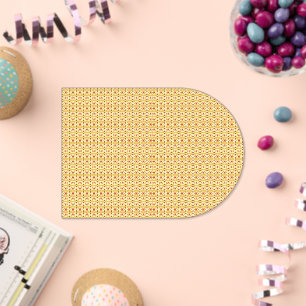 Een oranje en gele achtergrond met cirkels acryl uitnodigingen