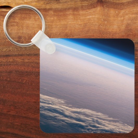 Een orbitale zonsondergang voor de kust van Cabo S Sleutelhanger (Voorkant)