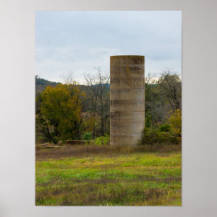 Een oud Boerderij Silo Poster