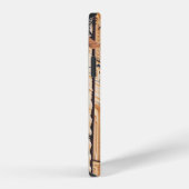 Een oud geel huis met ijzerbalkons. f. iPhone hoesje (Rechterkant)