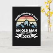 Een oud man dat van Rocks Funny Geology houdt Kaart (Gele Bloem)