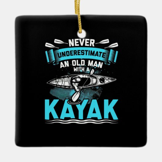 Een oud Man met een Kayak Keramisch Ornament (Voorkant)