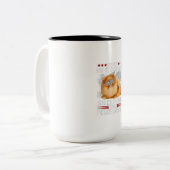 Een oud man nooit onderschatten met een Pommeraans Tweekleurige Koffiemok (Voorkant links)