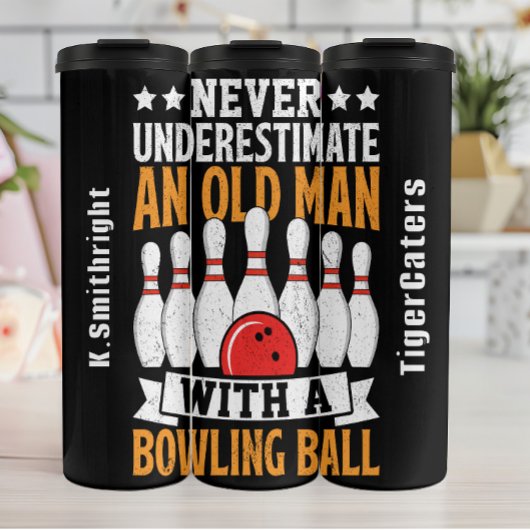 Een oud Man nooit onderschatten Thermosbeker