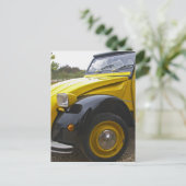 Een oud zwart-geel citroen 2CV 2 CV, Briefkaart (Staand voorkant)