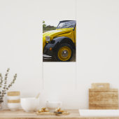 Een oud zwart-geel citroen 2CV 2 CV, Poster (Keuken)