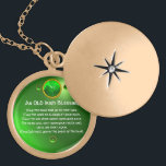 Een oude Ierse zegen Goud Vergulden Ketting<br><div class="desc">Elegant,  uniek goudkleurig juweel met een smaragdgekksteen en shamrock inset met een oud Iers gebed in Saint Paddy's Day ("St. Patty"). Levendige 3D-edelstenen en zeer nauwkeurig ontworpen,  3D-modellering en rendering door Bulgaars Lumini (c).Deel van de serie Hyper Talismans. .Een elegant en klassiek ontwerp met een oud perkament.</div>
