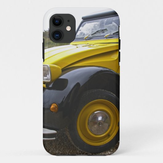 Een oude zwarte en gele Citroen 2CV 2 CV, Case-Mate iPhone Case (Achterkant)