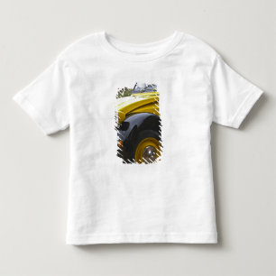 Een oude zwarte en gele Citroen 2CV 2 CV, Kinder Shirts