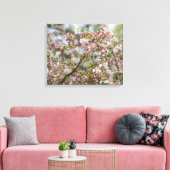Een overvloed aan bloesems canvas afdruk (Insitu (Woonkamer))