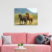 Een paar bruine IJslandse pony's Canvas Afdruk (Insitu (Woonkamer))