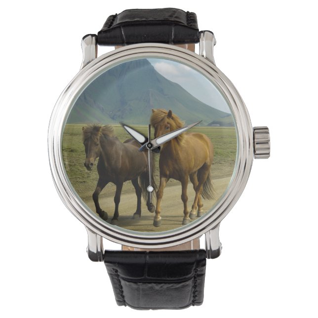 Een paar bruine IJslandse pony's Horloge (Voorkant)