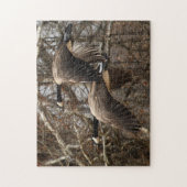 Een paar Canadese ganzen in het vliegtuig Legpuzzel (Verticaal)