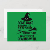 Een paar dagen moet je het Pet halloween aandoen Briefkaart (Voorkant / Achterkant)