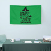 Een paar dagen moet je het Pet halloween aandoen Spandoek (Beurs)