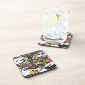 Een paar kriks, plastic onderzetters met kurk acht (Rechterzijde)