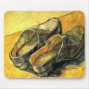 Een paar leren klompen door Vincent van Gogh Muismat