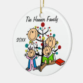 Een paar met twee aangepaste feestdagen voor meisj keramisch ornament (Links)