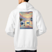 Een paar zwanen glijden op een sereen meer hoodie (Achterkant)