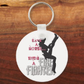Een paard kan een brandweervrouw redden.. sleutelhanger (Voorkant)