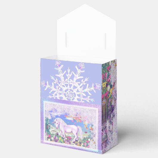 Een paars paradijs en sneeuw bedankdoosjes (Geopend)