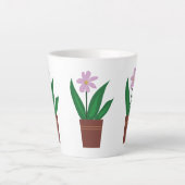 Een Paarse bloem in een pot latte Mok (Voorkant)