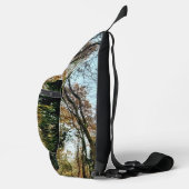 Een pad, door de bomen sling bag (Rechts)