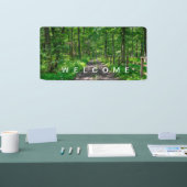 Een pad in het groene bos spandoek (Beurs)