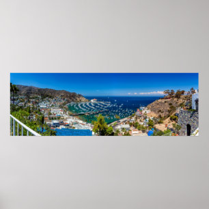 Een panorama van Avalon op Catalina Island Poster