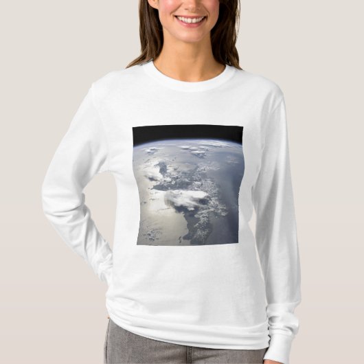 Een panoramisch uitzicht van het eiland Hispaniola T-shirt (Voorkant)