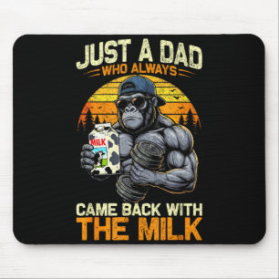 Een papa die terugkwam met de melk gorilla papa Ee Muismat
