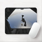 Een pararescueman van de Amerikaanse luchtmacht sp Muismat (Met muis)