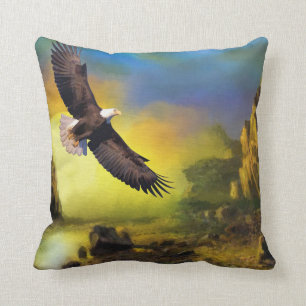 Een patriottisch design met Bald Eagle Flying High Kussen