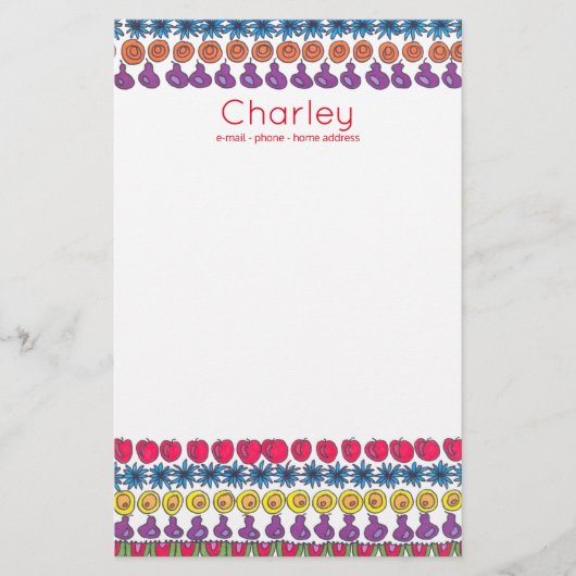 Een patroon van gepersonaliseerde vruchten en bloe briefpapier (Voorkant)